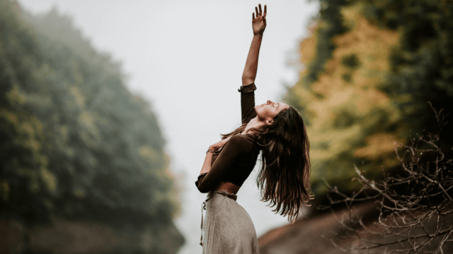 Dançando para a felicidade: benefícios da dança terapêutica